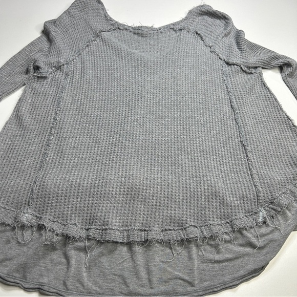 Free People oversized Laguna thermal thumb holes in light heather gray size XS - Picture 13 of 14